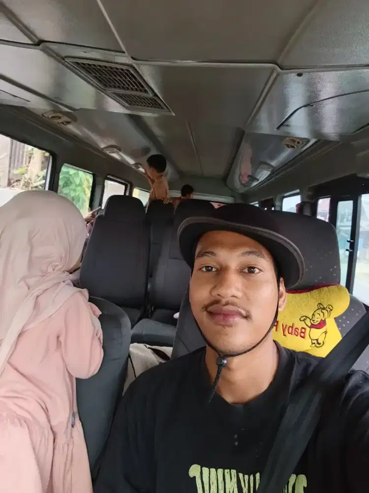 MENCARI PEKERJAAN SUPIR SIM B1