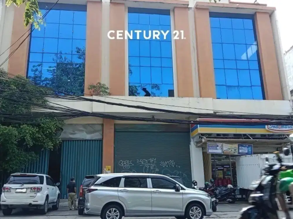 Dijual  3 Ruko Gandeng Strategis Bendungan Hilir Jakarta Pusat