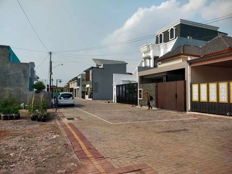Rumah Baru, LT 151 meter. Perumahan di Colomadu Karanganyar