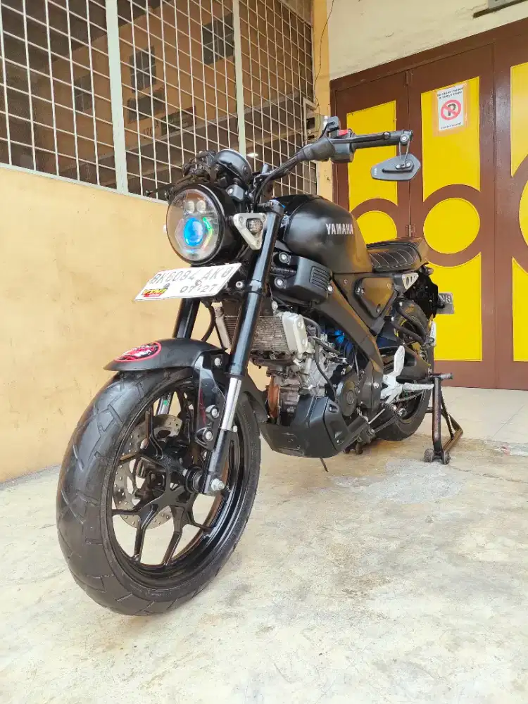 Yamaha XSR / XSR 155 2022, Black Premium Doff