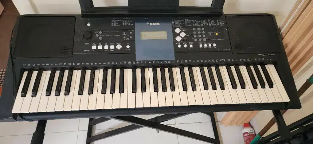 Yamaha organ tipe e333