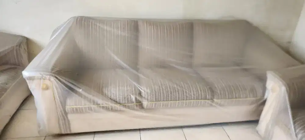 Sofa ruang tamu besar