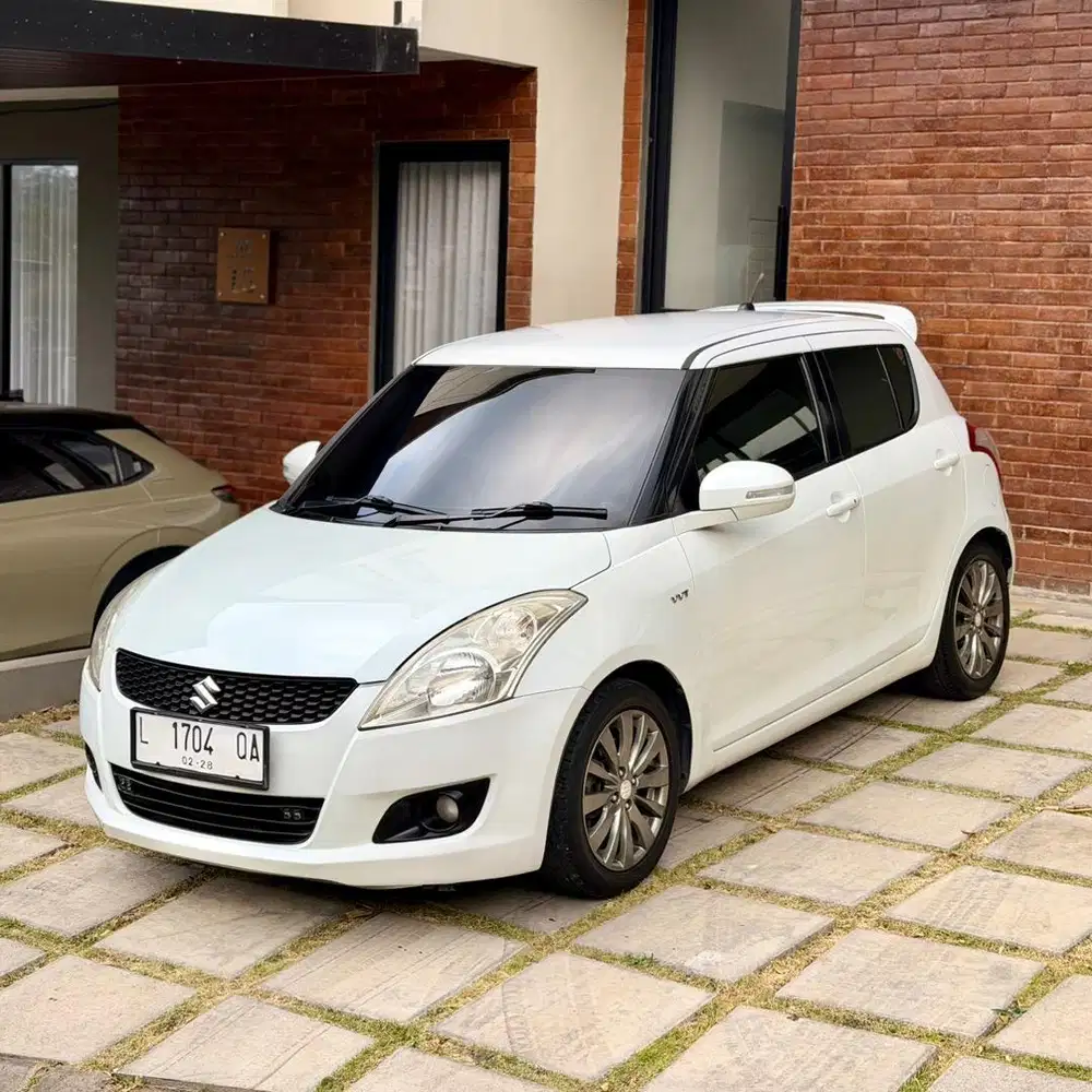Suzuki Swift GX Matic 2013 Mulus No Minus