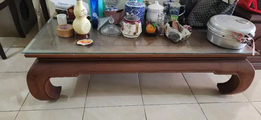 Meja jati panjang ruang tamu