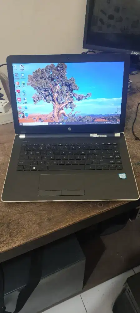 Laptop HP second