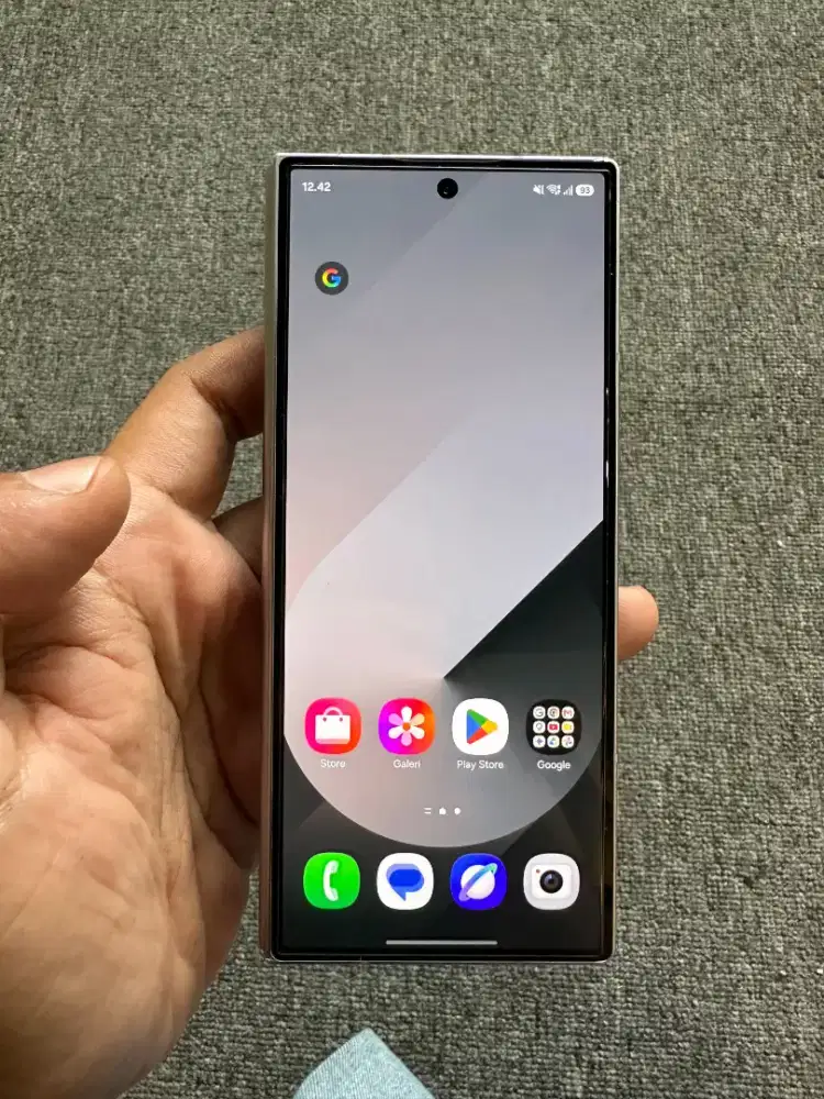 Samsung Z Fold 512GB sein 12/512GB baca deskripsi
