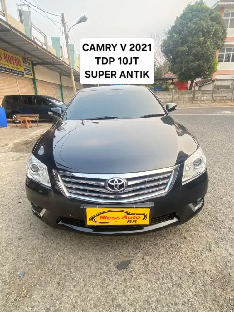Toyota camry V 2011 dp10jt hitam 2012 antik