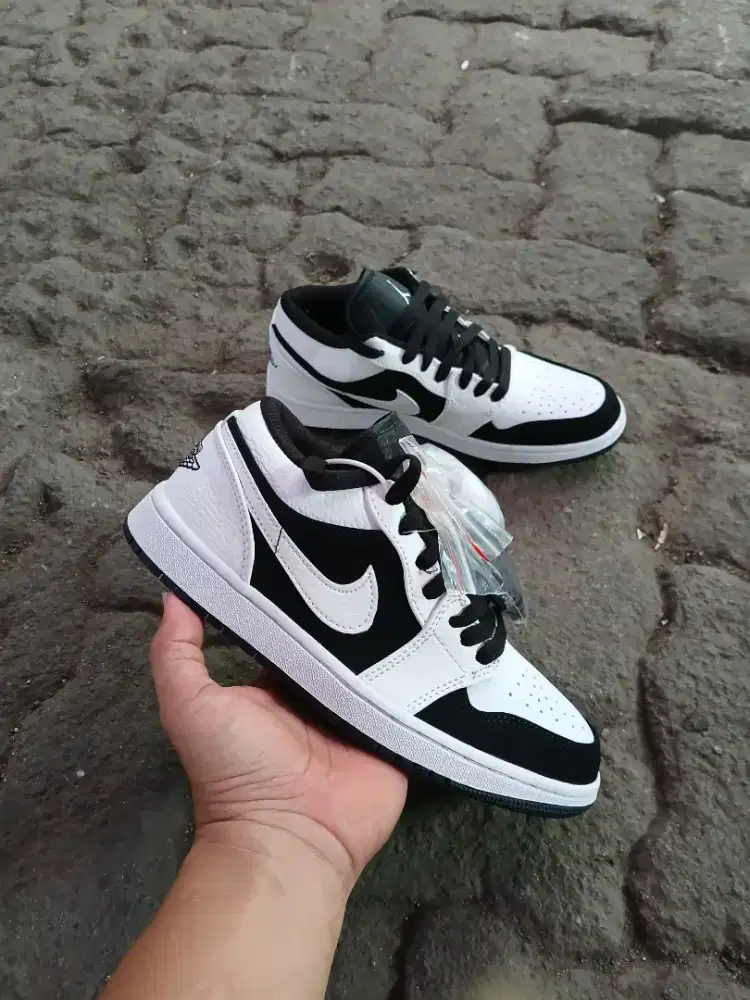 Jual sepatu NIKE JORDAN