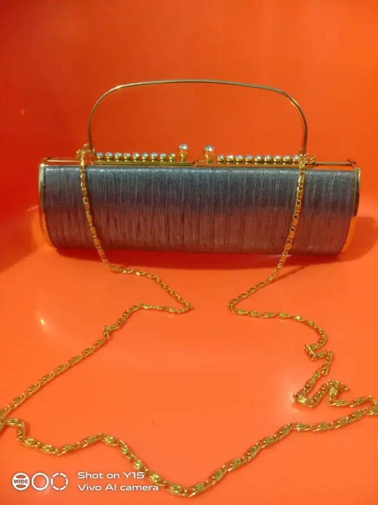 Tas pesta ,  cantik dan mewah