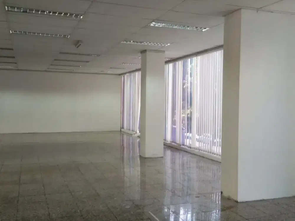 Dijual Gedung 4 Lantai Di Melawai Raya - Kebayoran Baru