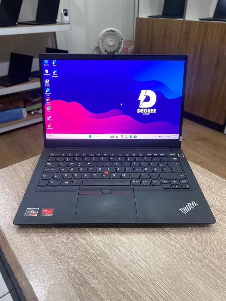 Lenovo Thinkpad E14 AMD Ryzen 3 4300U Ram 8GB Ssd 256GB