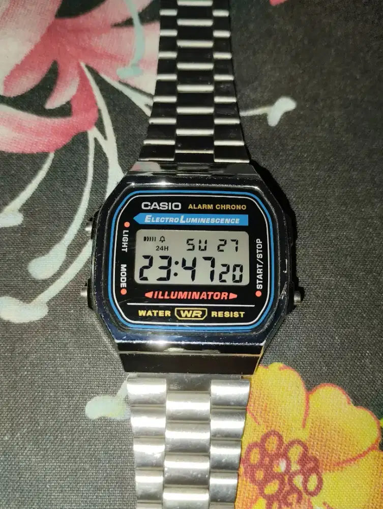 Jam Tangan Digita Casio A168WA-1W