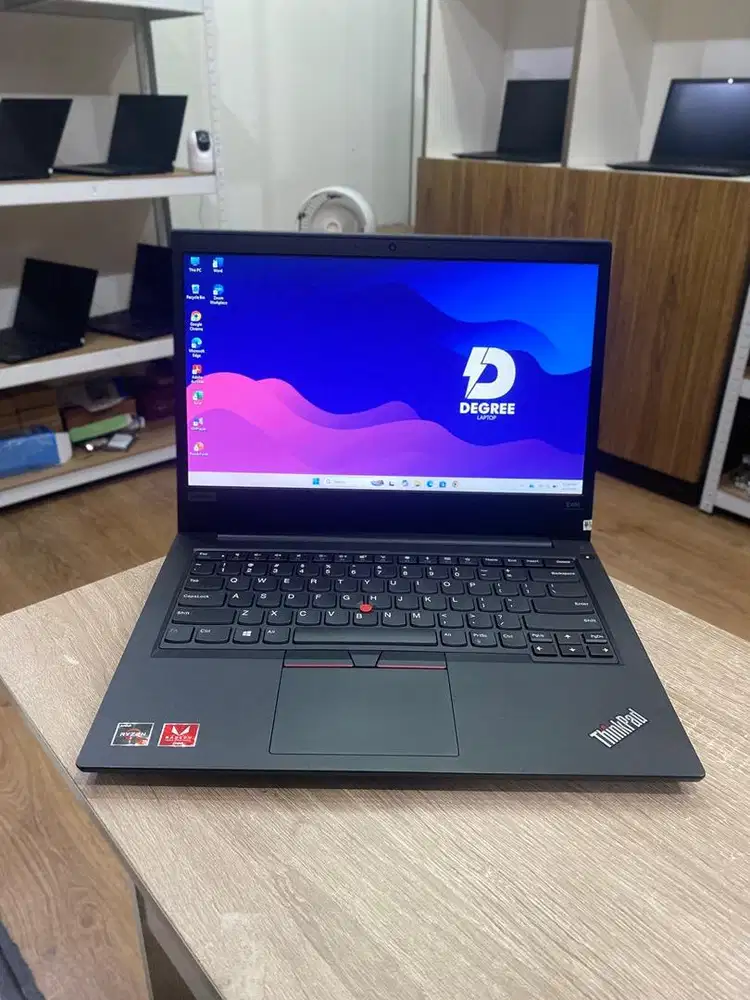 Lenovo Thinkpad E495 AMD Ryzen 3 3200U Ram 8GB Ssd 256GB