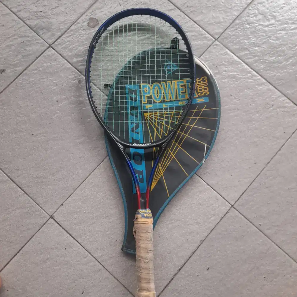 Raket tennis dunlop powerflex