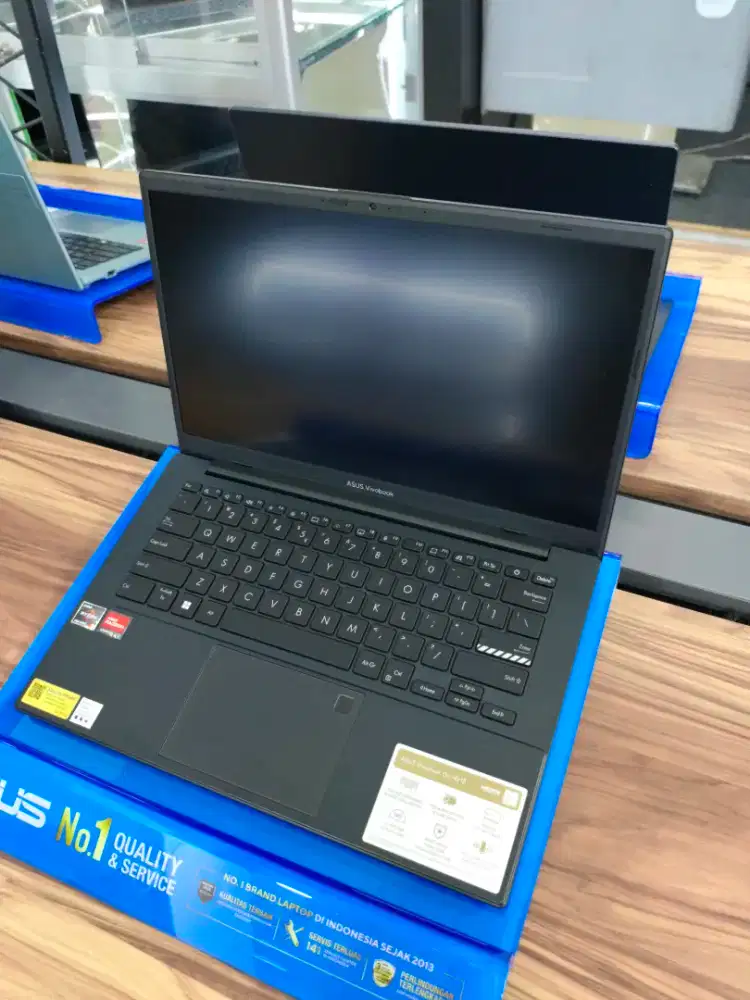 Asus Vivobook Region 5 8/512
