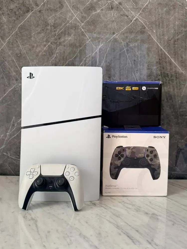 PS 5 Slim (Second), Digital Edition 1TB + 1 Stick