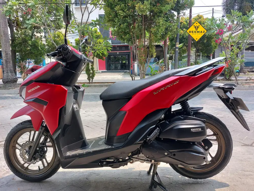 (DP 1,5 Jt)‼️ Vario 125 CBS ISS Keyless Merah 2025 Cash / Kredit