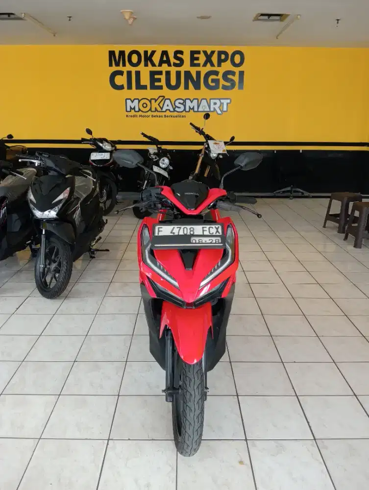 Dijual motor Honda Vario 125 cbs ISS 2018