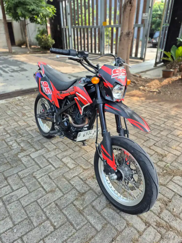 Dijual Kawasaki d-tracker tahun 2019 surat lengkap