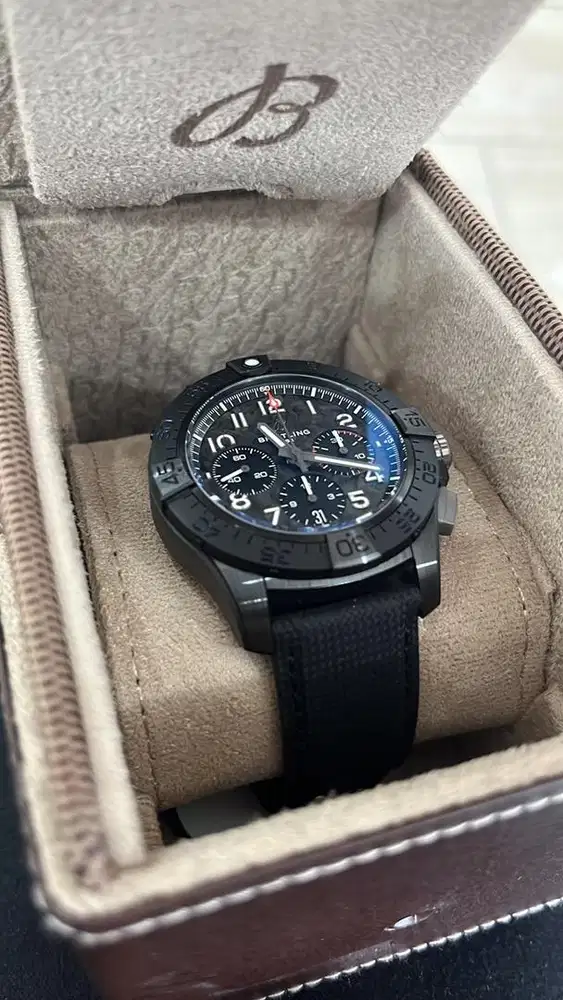 JAM TANGAN BRETLING