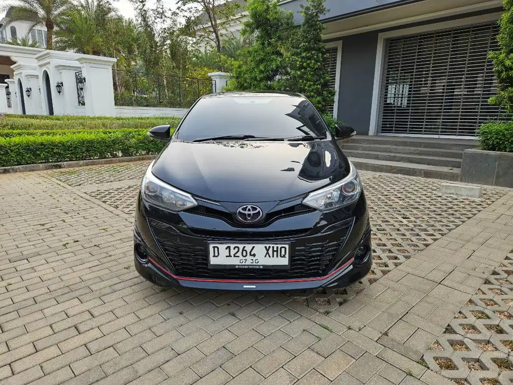 Toyota Yaris S TRD Tahun 2020 Hitam AT