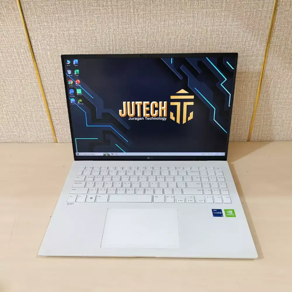 LAPTOP ULTRABOOK PREMIUM LG GRAM 14 16Z90Q SLIM CORE i5 GEN 12 RAM 16G