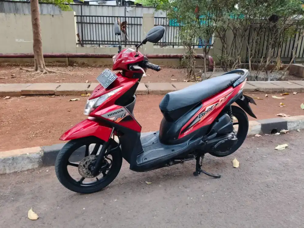 Honda Beat 110cc PGM-FI Tahun 2013