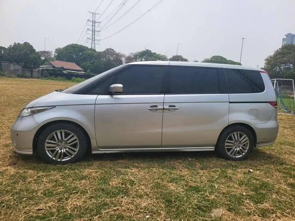 honda elysion (2005)