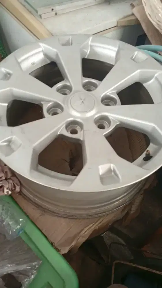 Jual Velg + Ban Pajero R20