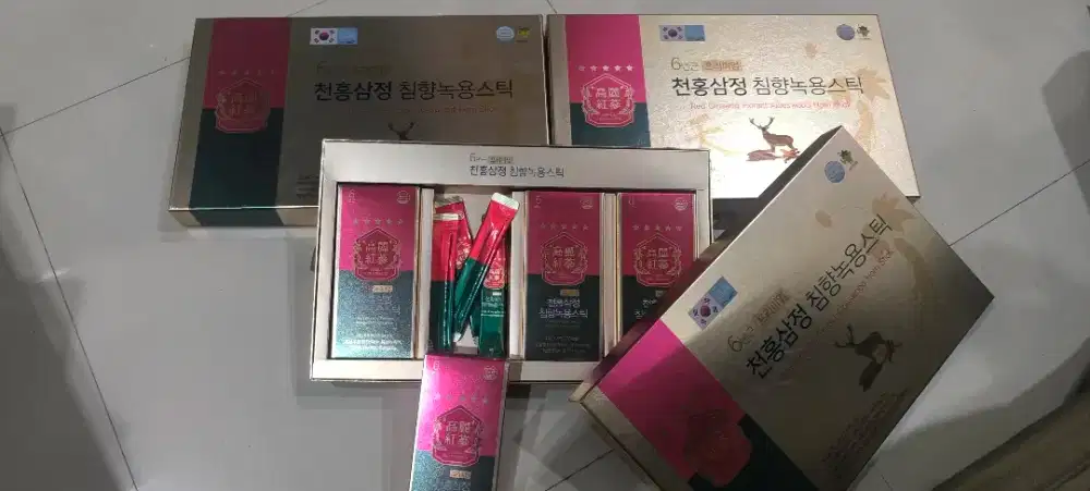 6 years Korean Red Ginseng Extract Aloeswood Horn Stick