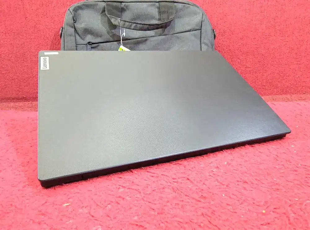 Laptop LENOVO V14 G2ITL Core i5-1135G7 RAM 8GB SSD 256GB MALANG