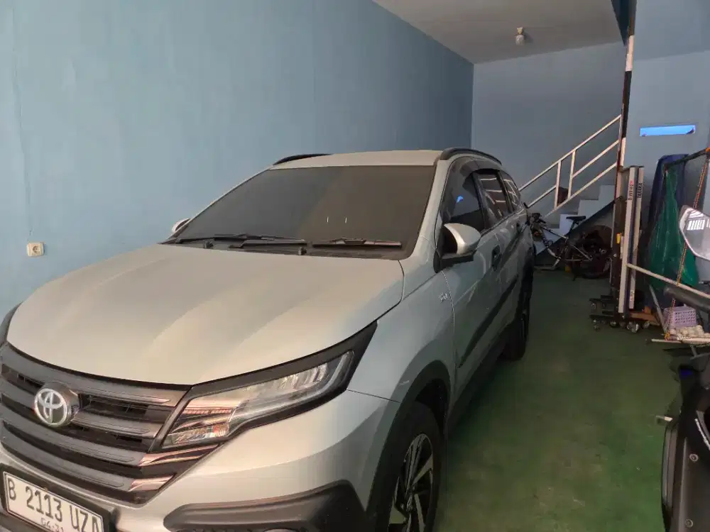 Toyota Rush TRD supertivo tipe tertinggi 2021 matis
