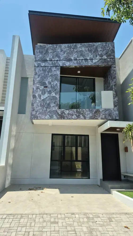 Dijual Rumah Taman Puspa Raya Citraland Surabaya Barat
