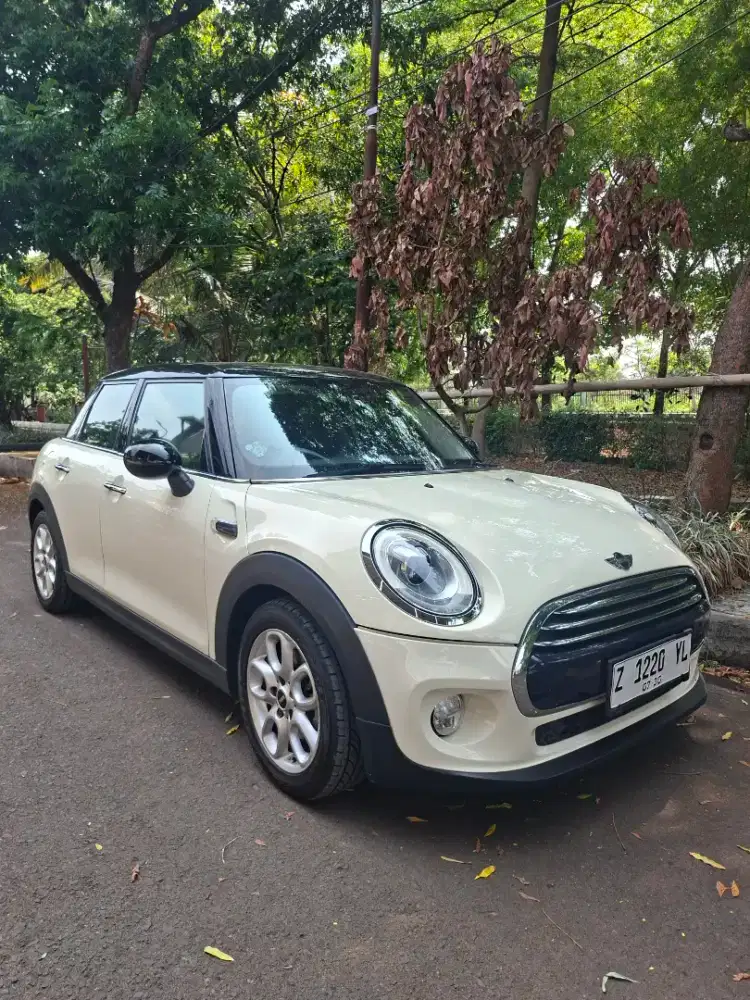 Mini Cooper 5D AT 2016