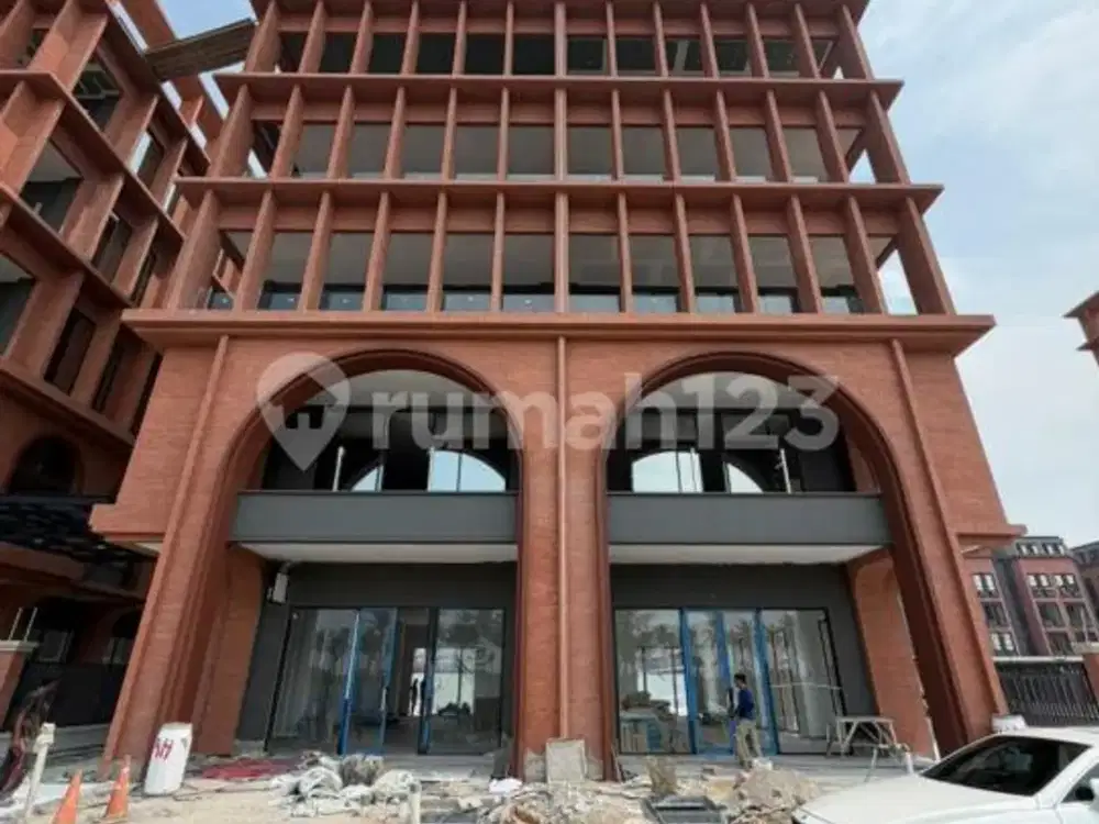 Disewakan Soho Cbd Beachwalk Pik 2 Rooftop Hadap Jalan Raya Private Lift dan Parking Boleh di Nego Sedikit Siap Survey