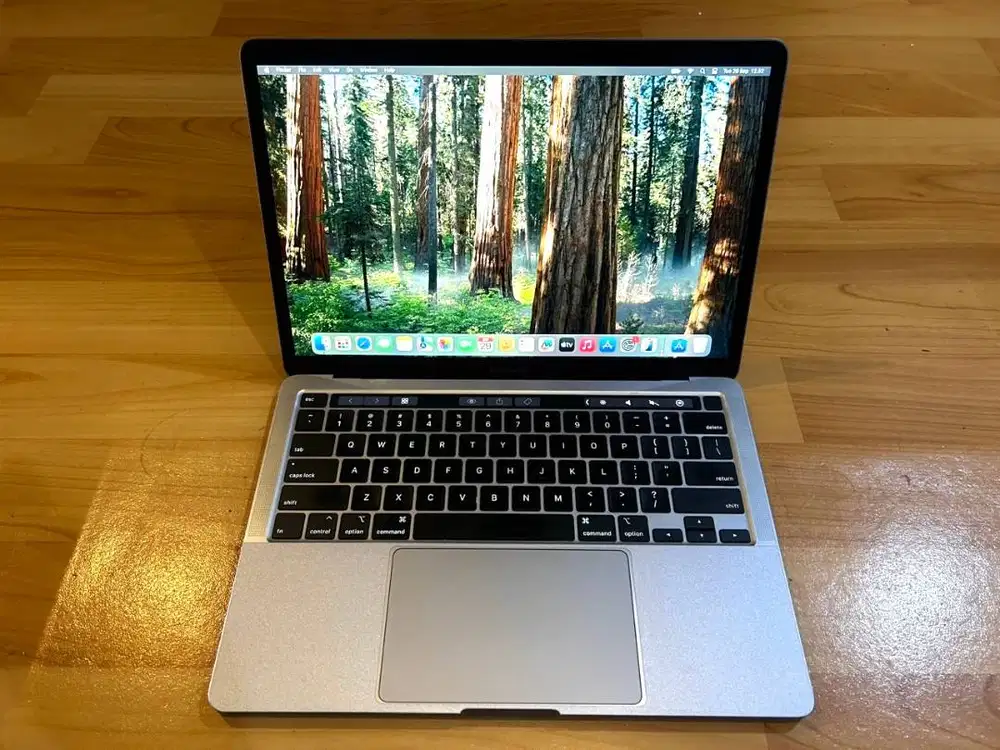 Macbook Pro 13 Inch 2020 SALES (FREE TAS RANSEL)
