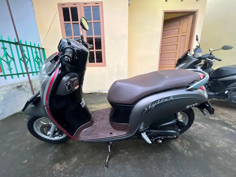 Honda scoop 2019