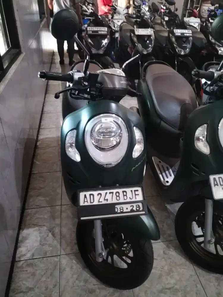 jual Scoopy prestige hijau 2023