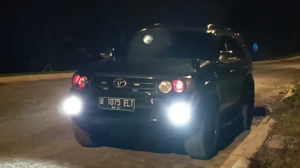 Toyota Fortuner 2.5G AT Diesel tahun 2009