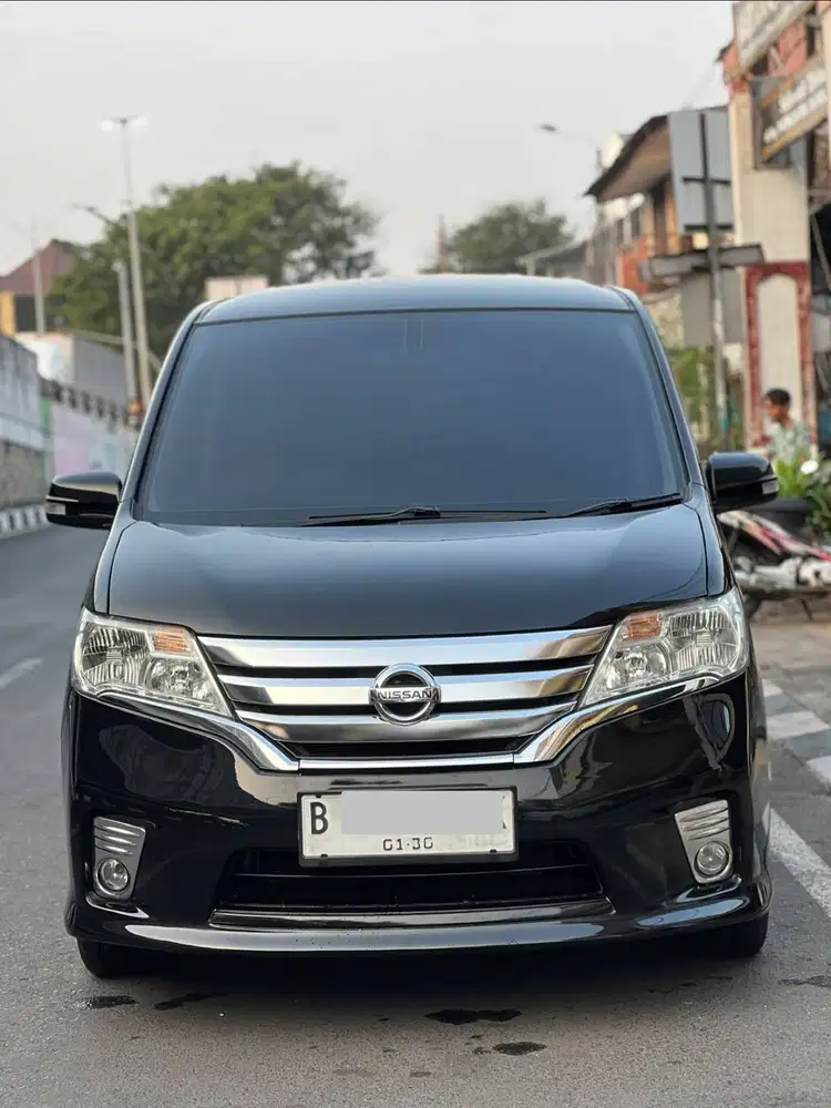 Nissan serena hws th 2013