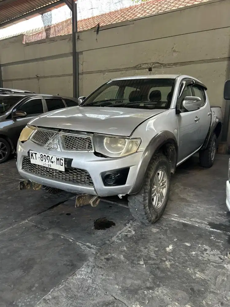 Mitsubishi Triton GLS