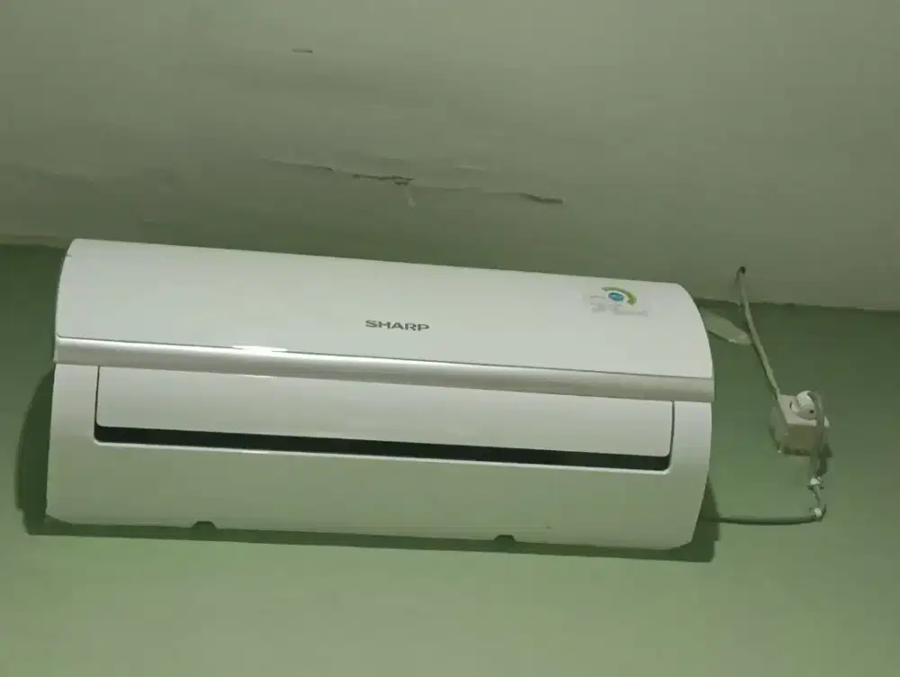 Jual ac sharp bekas 1/2 pk