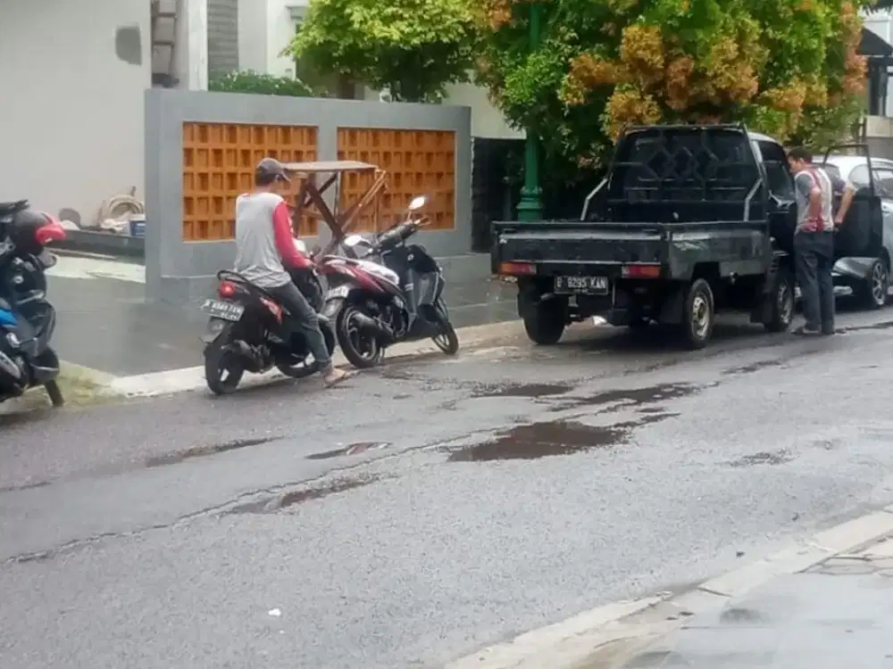 Dijual Rumah di Kelapa Gading, Interior mewah, Renovasi total