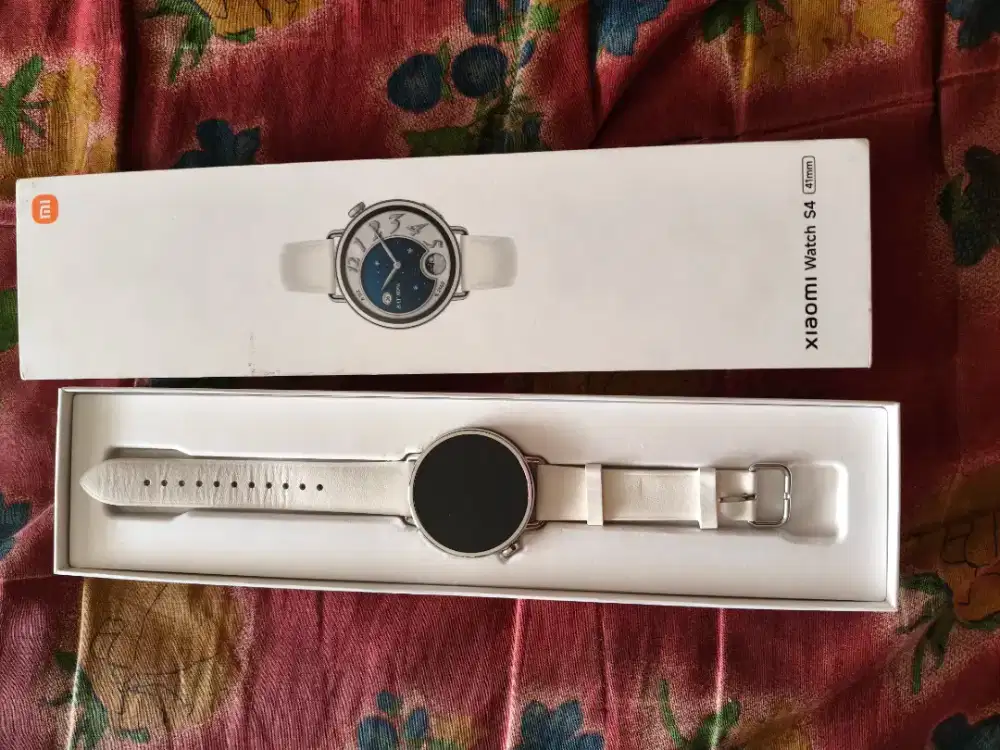 Xiaomi Watch S4 (41mm) putih
