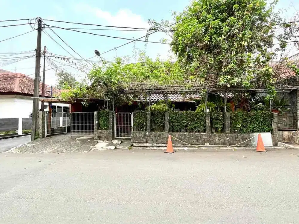 Rumah dalam komplek perumahan di Cipete Selatan