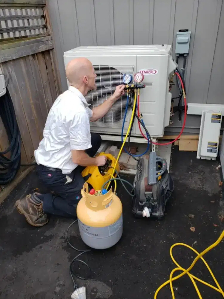 Service ac bongkar pasang ac isi freon ac perbaikan ac