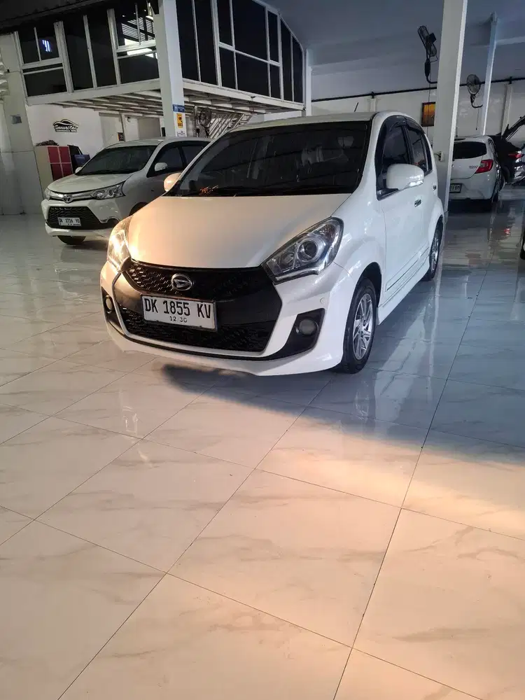 Daihatsu sirion manual 2015