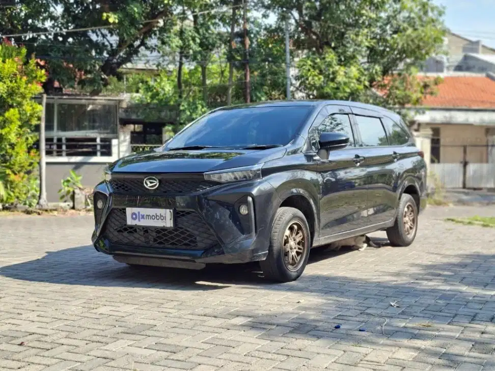 Daihatsu Xenia 1.3 M Bensin-MT 2022 Hitam WCQ