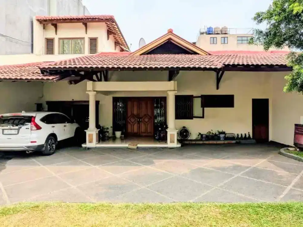 rumah di Abdul Majid Raya, Cipete jakarta Selatan