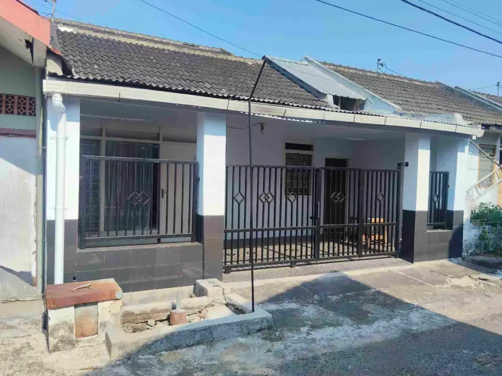 Dijual rumah padat penduduk tengah kota jember